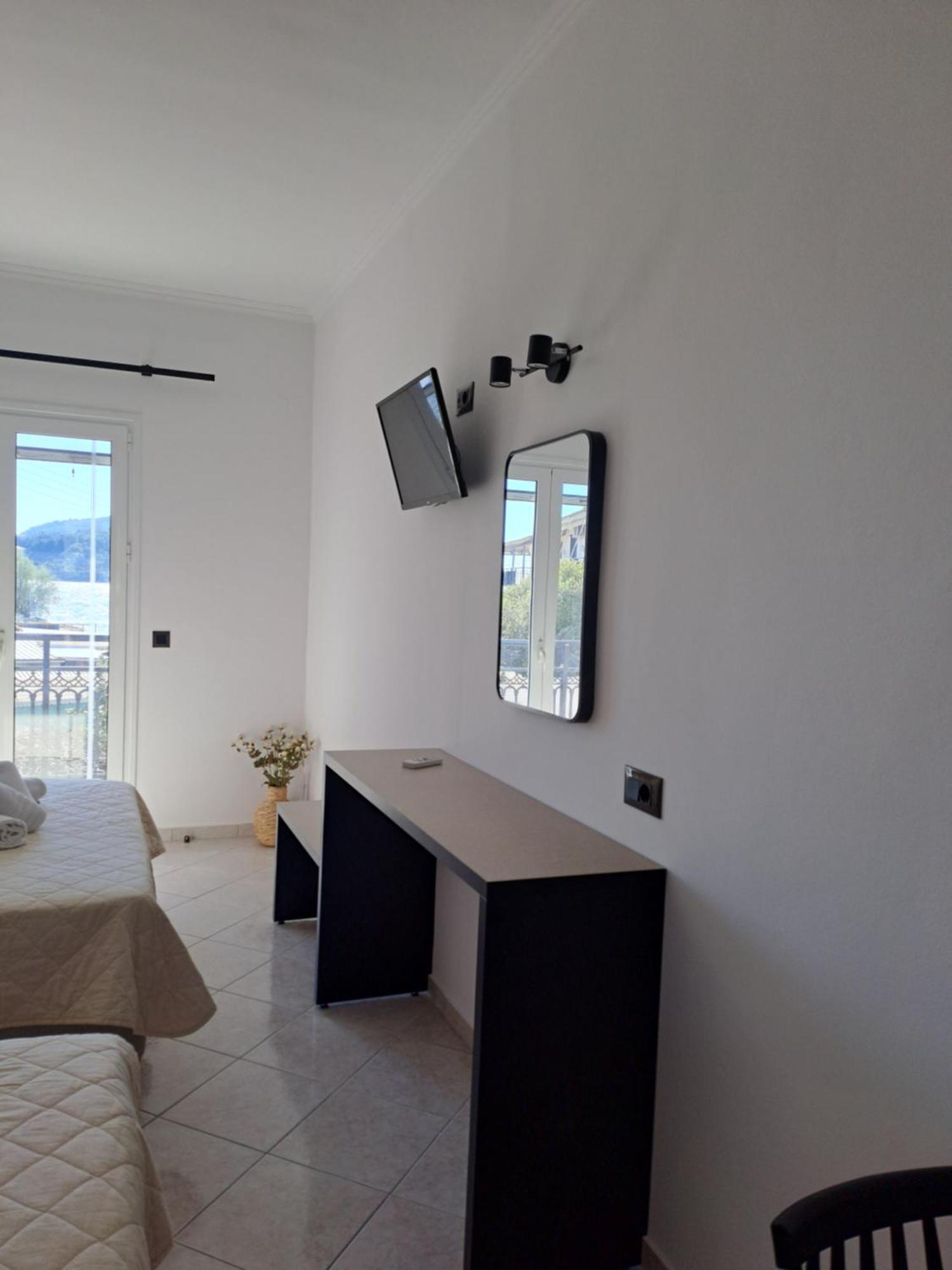 Bratis Apartments Kerí Kültér fotó