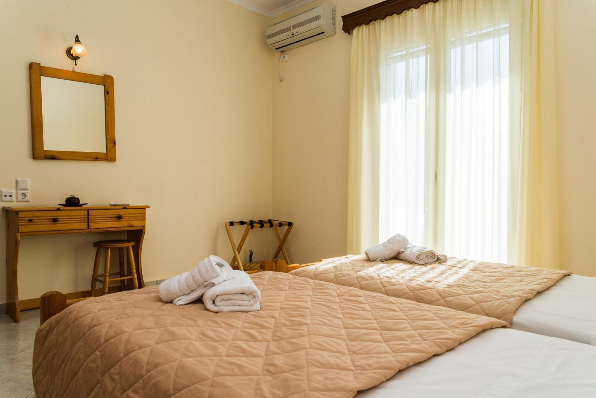 Bratis Apartments Kerí Kültér fotó